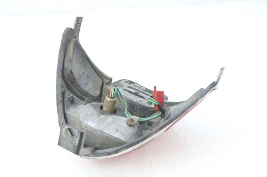 photo de LAMPA TYLNA SYM DD 50 (2005 - 2011) - Punkty mocowania