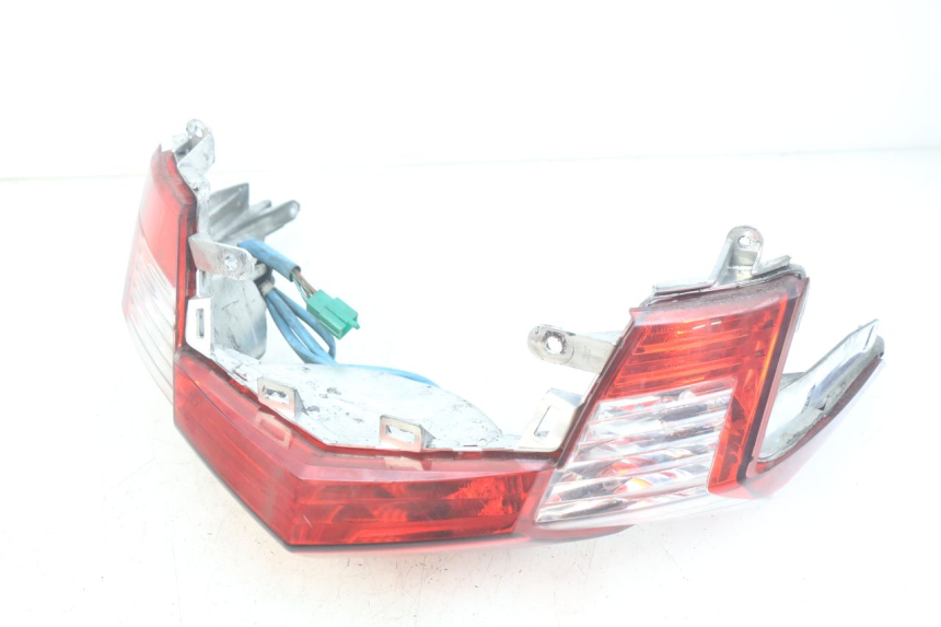 photo de TYLNE ŚWIATŁO KYMCO DINK STREET 125 (2009 - 2014) - Punkty mocowania