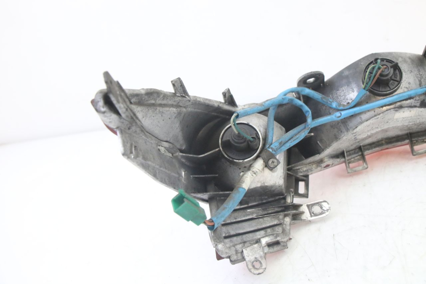 photo de TYLNE ŚWIATŁO KYMCO DINK STREET 125 (2009 - 2014) - Część sprawdzona