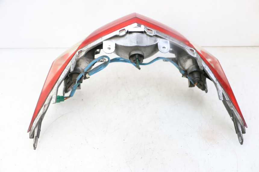 photo de TYLNE ŚWIATŁO KYMCO DINK STREET 125 (2009 - 2014) - Widok z bliska