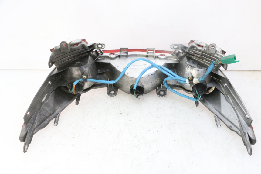 photo de TYLNE ŚWIATŁO KYMCO DINK STREET 125 (2009 - 2014) - Stan powierzchni