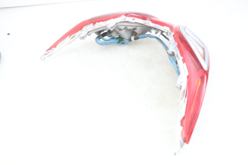 photo de LAMPA TYLNA KYMCO DOWNTOWN ABS 125 (2015 - 2017) - Widok produktu