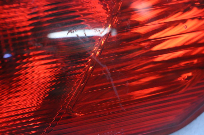 photo de PRAWE TYLNE ŚWIATŁO PIAGGIO MP3 LT 300 (2010 - 2016) - Widok produktu