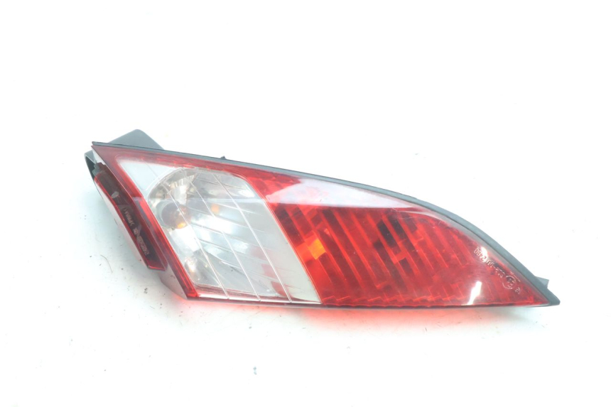 photo de PRAWE TYLNE ŚWIATŁO PEUGEOT SATELIS 125 (2006 - 2009) - Widok główny