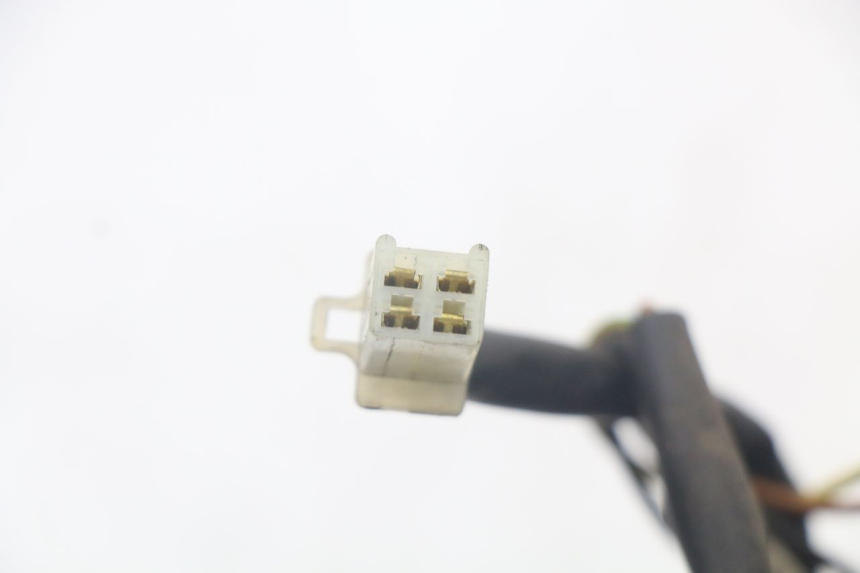 photo de PRAWE TYLNE ŚWIATŁO YAMAHA XMAX X-MAX 125 (2006 - 2009) - Część sprawdzona