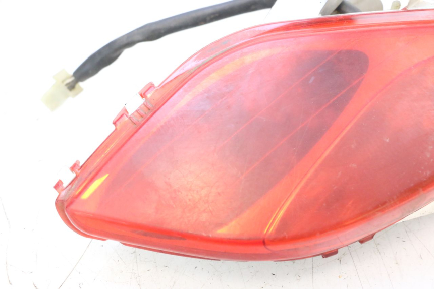 photo de PRAWE TYLNE ŚWIATŁO YAMAHA X-MAX XMAX 125 (2010 - 2013) - Szczegół części