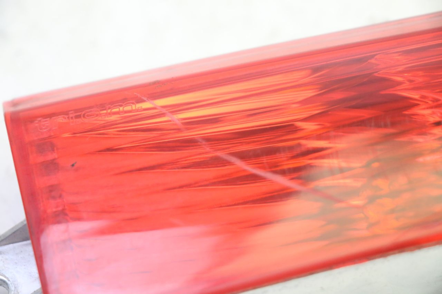 photo de PRAWE TYLNE ŚWIATŁO PIAGGIO XEVO - X EVO 125 (2007 - 2017) - Szczegół części