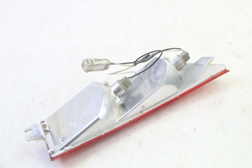 photo de PRAWE TYLNE ŚWIATŁO PIAGGIO XEVO - X EVO 125 (2007 - 2017) - Zbliżenie techniczne