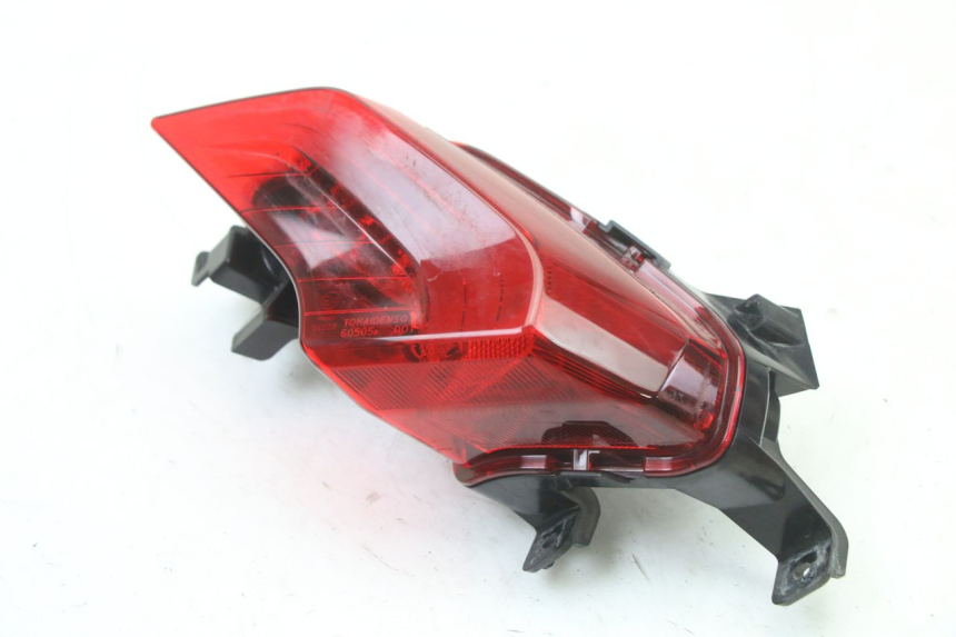 photo de PRAWE TYLNE ŚWIATŁO YAMAHA YP T-MAX TMAX 530 (2017 - 2020) - Zoom stanu zużycia