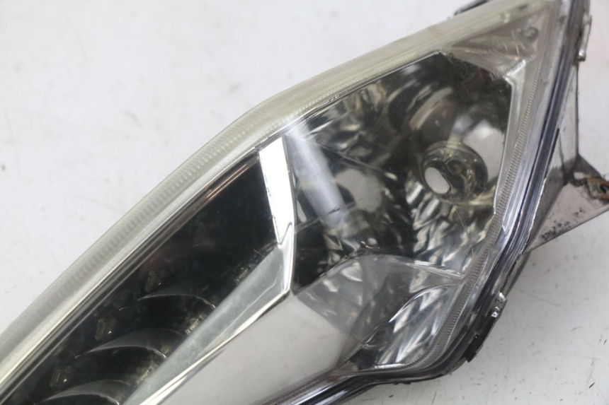 photo de PRAWE TYLNE ŚWIATŁO YAMASAKI YM T 125 (2015 - 2020) - Szczegół części