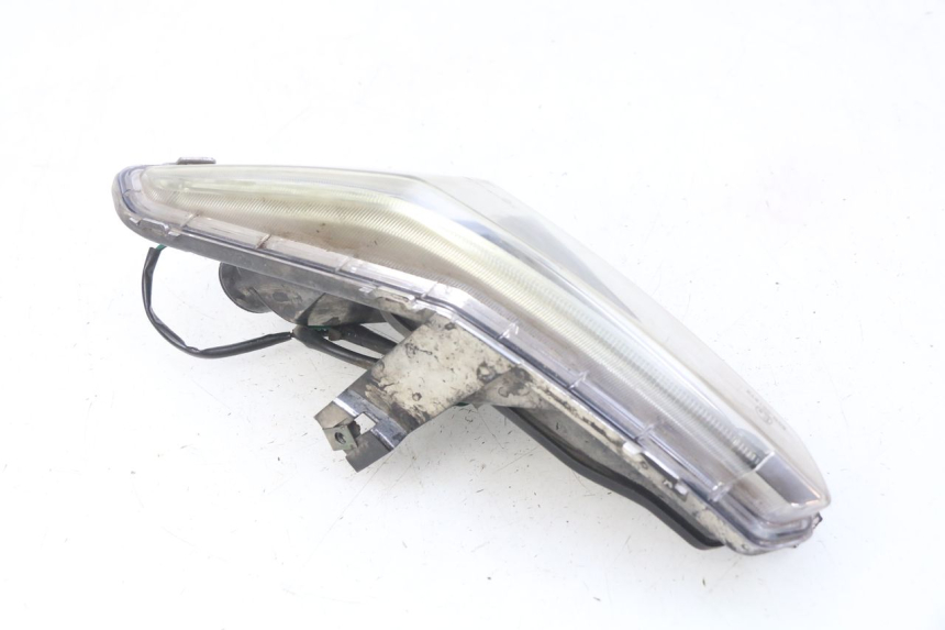 photo de PRAWE TYLNE ŚWIATŁO YAMASAKI YM T 125 (2015 - 2020) - Część sprawdzona