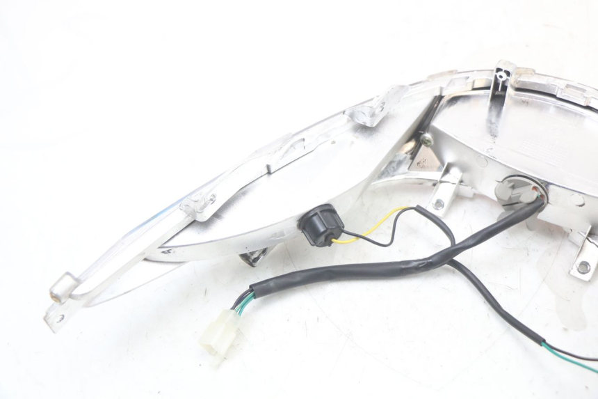 photo de LAMPA TYLNA WAYSCRAL E-START 1 (2018 - 2022) - Część sprawdzona