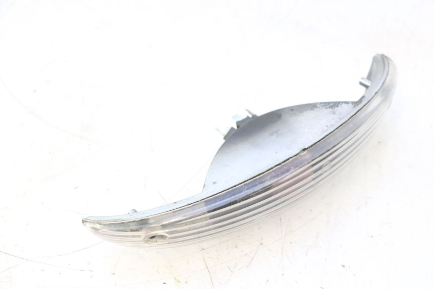 photo de LAMPA TYLNA PEUGEOT ELYSTAR 50 (2002 - 2014) - Szczegóły charakterystyczne