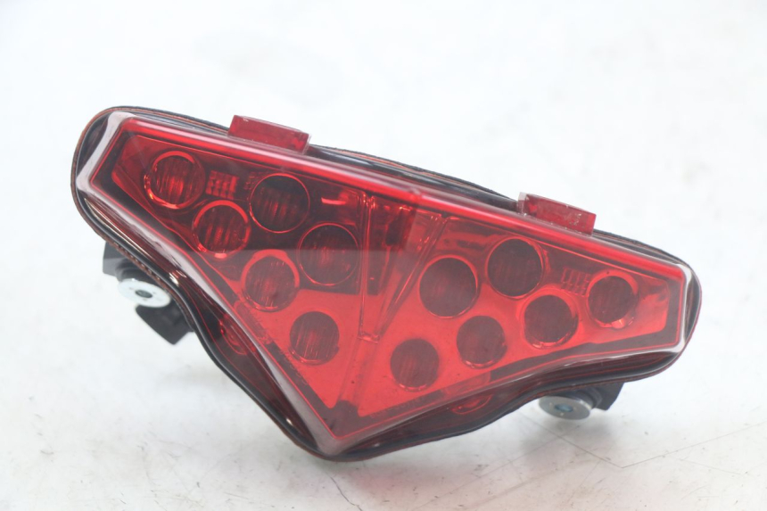 photo de LAMPA TYLNA KAWASAKI ER-6 ER6 N 650 (2012 - 2016) - Szczegół części