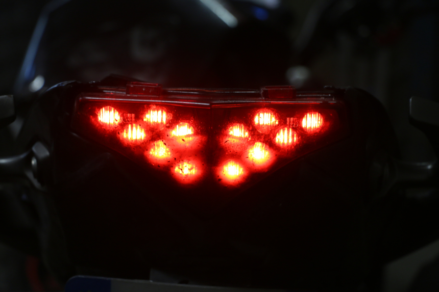 photo de LAMPA TYLNA KAWASAKI ER-6 ER6 N 650 (2012 - 2016) - Część sprawdzona