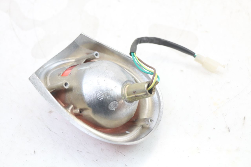 photo de LAMPA TYLNA EUROCKA RETRO 50 (2007 - 2014) - Punkty mocowania