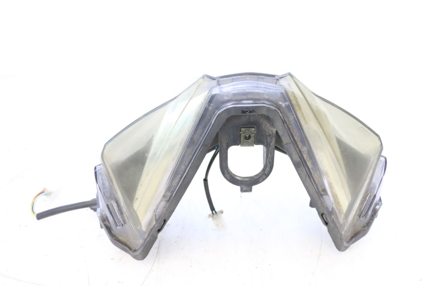 photo de LAMPA TYLNA JM MOTORS EVOLIS 4T 50 (2018 - 2022) - Zbliżenie techniczne