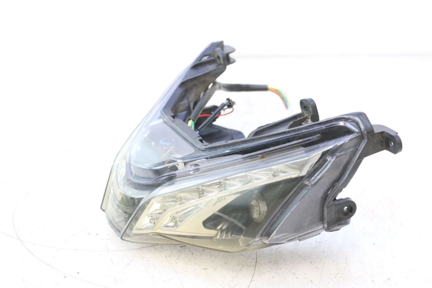 photo de LAMPA TYLNA JM MOTORS EVOLIS 4T 50 (2018 - 2022) - Zbliżenie komponentów