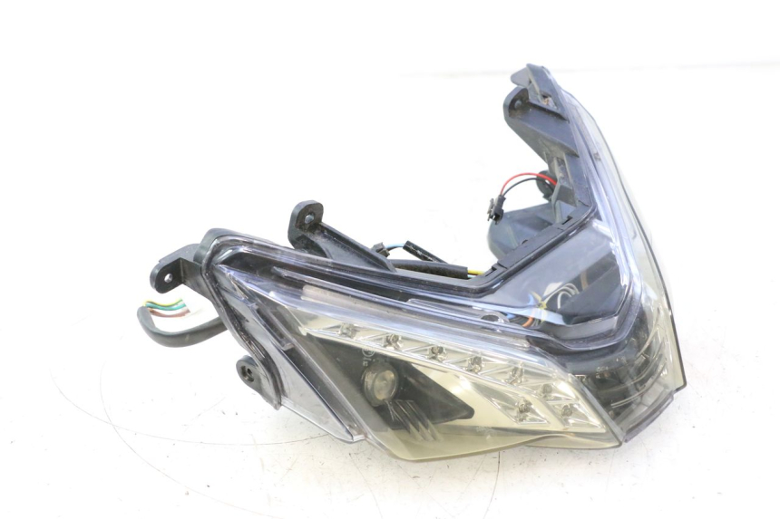 photo de LAMPA TYLNA JM MOTORS EVOLIS 4T 50 (2018 - 2022) - Widok z bliska