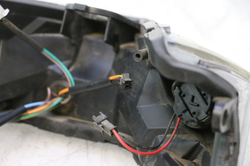 photo de LAMPA TYLNA JM MOTORS EVOLIS 4T 50 (2018 - 2022) - Oznaczenia i referencje