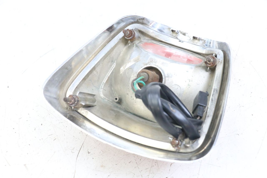 photo de LAMPA TYLNA SYM FIDDLE 2 50 (2008 - 2013) - Stan powierzchni