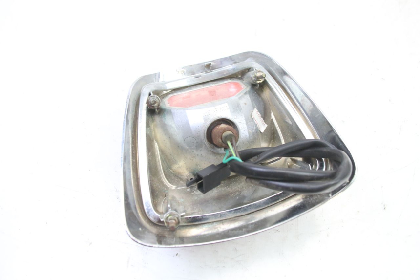 photo de LAMPA TYLNA SYM FIDDLE 2 50 (2008 - 2013) - Zbliżenie techniczne