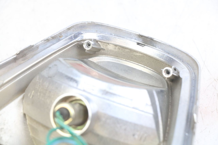 photo de LAMPA TYLNA SYM FIDDLE 3 III 125 (2014 - 2020) - Zbliżenie techniczne