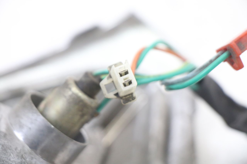 photo de LAMPA TYLNA SYM FIDDLE 3 III 125 (2014 - 2020) - Stan powierzchni