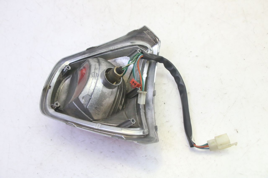 photo de LAMPA TYLNA SYM FIDDLE 3 III 125 (2014 - 2020) - Widok ogólny