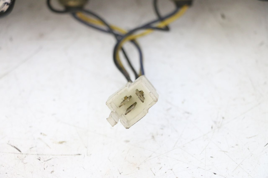 photo de LAMPA TYLNA YAMAHA FJ 36Y 1100 (1984 - 1985) - Oznaczenia i referencje