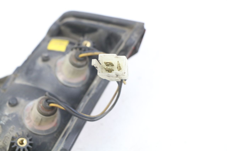 photo de LAMPA TYLNA YAMAHA FJ 3CX 1200 (1986 - 1996) - Inny kąt widzenia