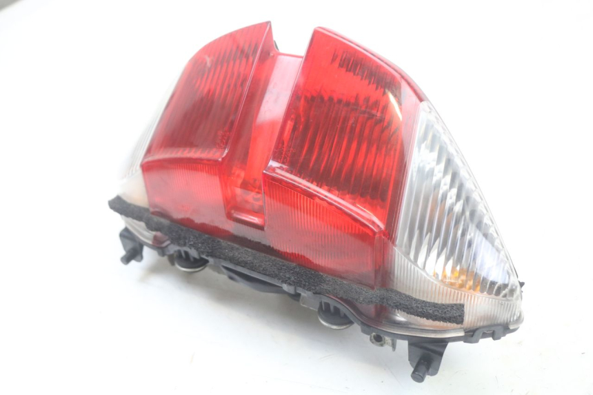 photo de LAMPA TYLNA YAMAHA FJR ABS 1300 (2006 - 2012) - Zoom stanu zużycia