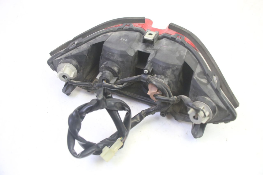 photo de LAMPA TYLNA YAMAHA FJR ABS 1300 (2006 - 2012) - Stan powierzchni