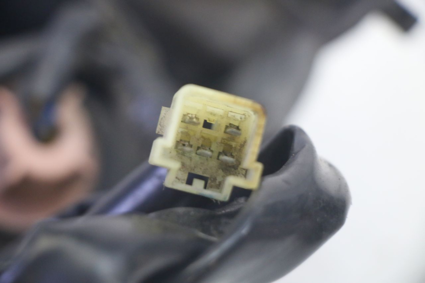 photo de LAMPA TYLNA YAMAHA FJR ABS 1300 (2006 - 2012) - Część sprawdzona