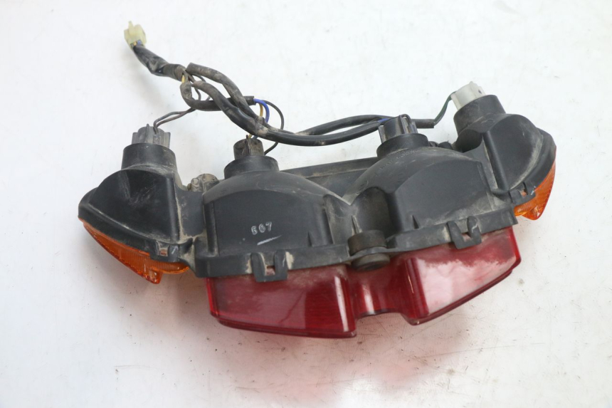 photo de ŚWIATŁO TYLNE YAMAHA FJR 1300 (2001 - 2005) - Punkty mocowania