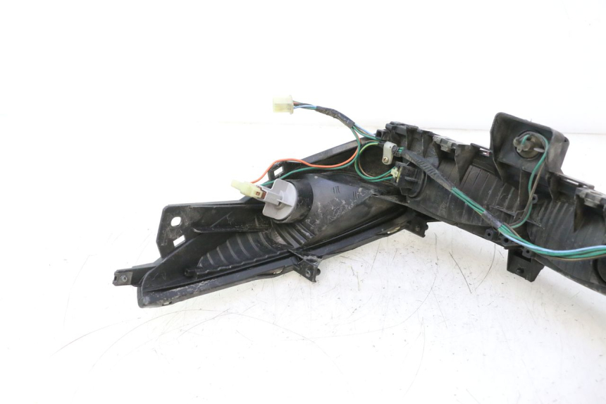 photo de LAMPA TYLNA HONDA FJS SILVER WING SILVERWING 400 (2005 - 2008) - Szczegóły charakterystyczne
