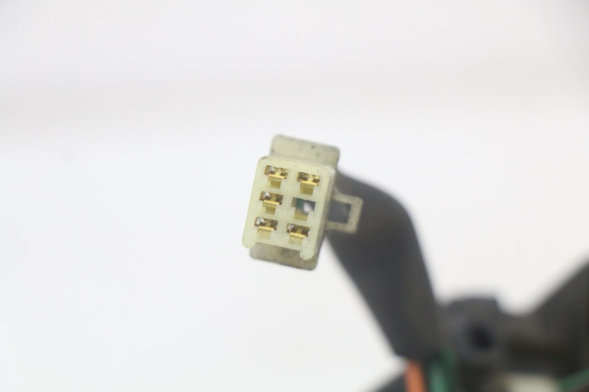 photo de LAMPA TYLNA HONDA FJS SILVERWING SILVER WING 600 (2001 - 2010) - Zbliżenie komponentów