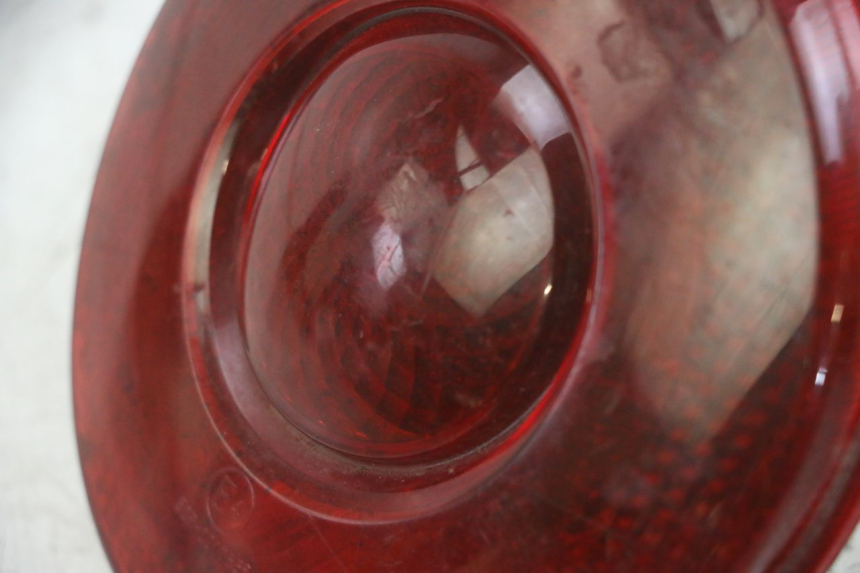 photo de LAMPA TYLNA VENESI FLY RETRO 4T 50 (2020 - 2025) - Oznaczenia i referencje