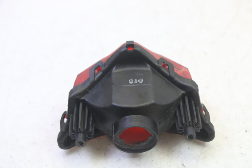 photo de LAMPA TYLNA YAMAHA FZ6 N FAZER 600 (2004 - 2006) - Oznaczenia i referencje