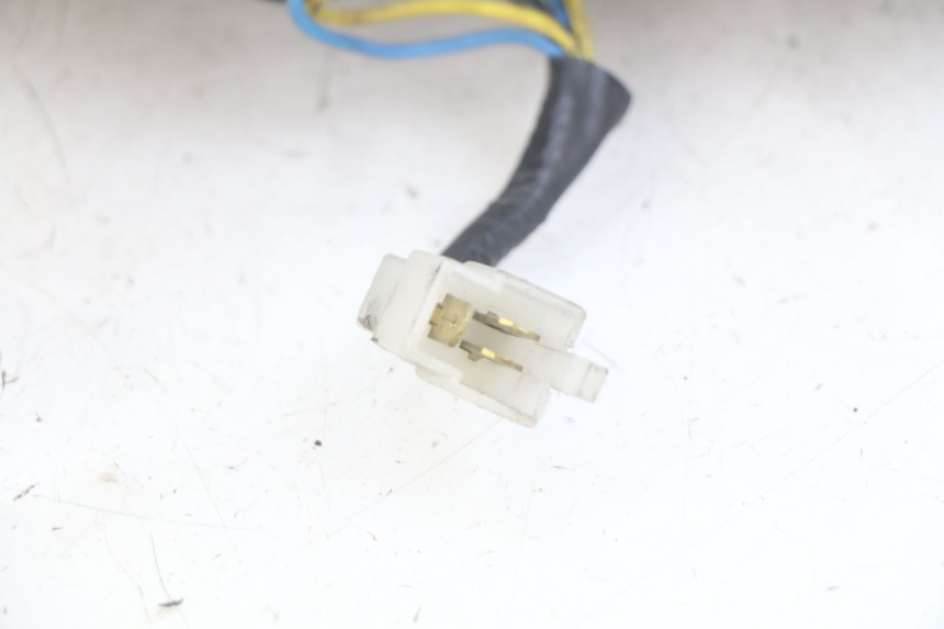 photo de LAMPA TYLNA YAMAHA FZS FAZER 600 (1998 - 2001) - Zoom stanu zużycia