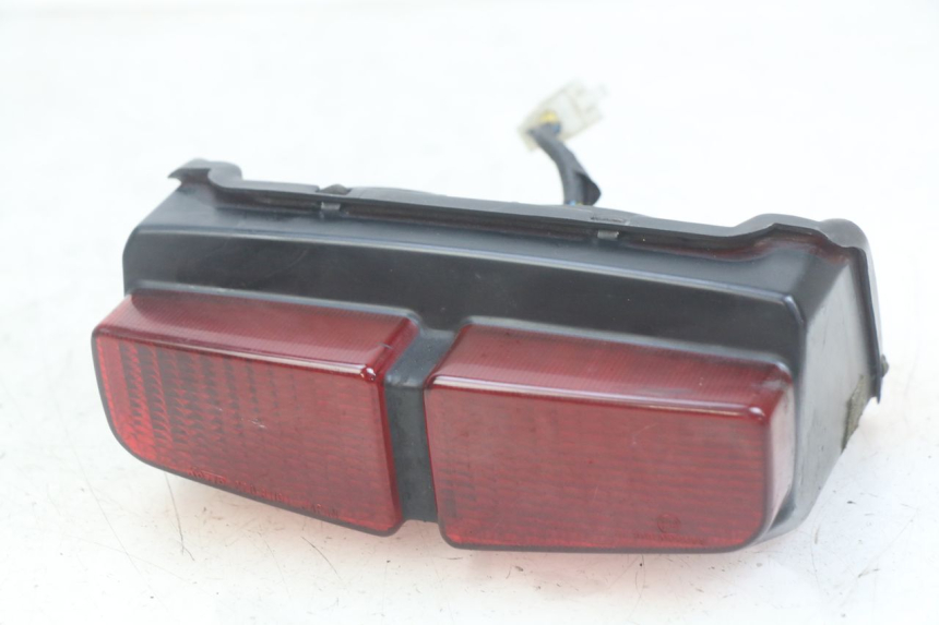 photo de LAMPA TYLNA YAMAHA FZS FAZER 600 (1998 - 2001) - Widok ogólny