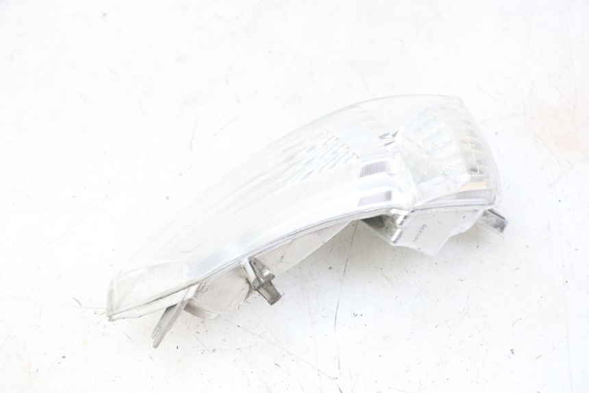 photo de LEWY TYLNY KIERUNKOWSKAZ PIAGGIO IE MP3 YOURBAN 300 (2011 - 2016) - Punkty mocowania