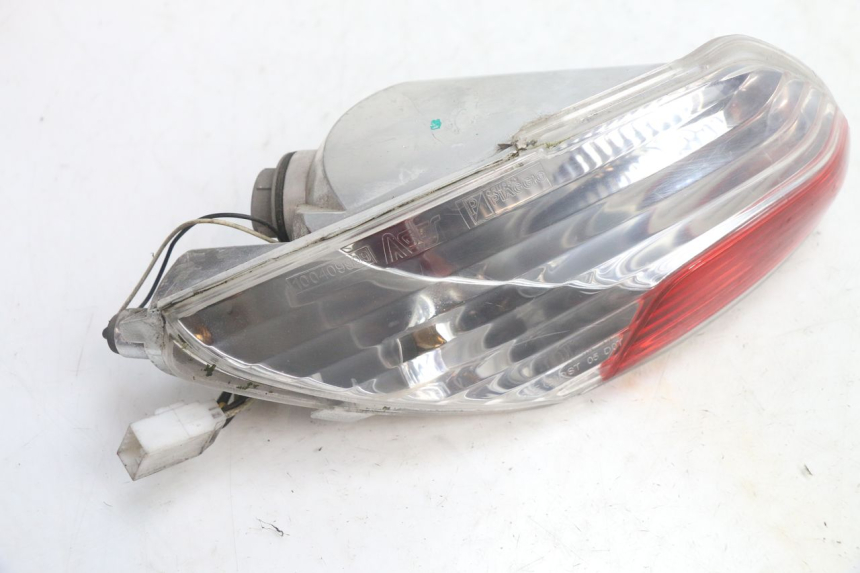 photo de LEWY TYLNY KIERUNKOWSKAZ PIAGGIO MP3 125 (2006 - 2014) - Inny kąt widzenia