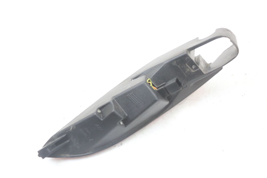 photo de LEWY TYLNY KIERUNKOWSKAZ PEUGEOT SATELIS 125 (2010 - 2012) - Punkty mocowania