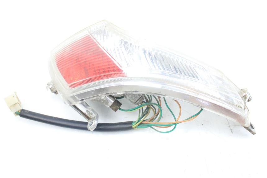 photo de LEWY TYLNY KIERUNKOWSKAZ PEUGEOT VIVACITY NEW 2T 50 (2008 - 2017) - Szczegół części