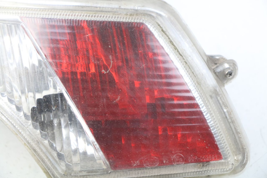 photo de LEWY TYLNY KIERUNKOWSKAZ PEUGEOT VIVACITY NEW 4T 50 (2008 - 2017) - Punkty mocowania