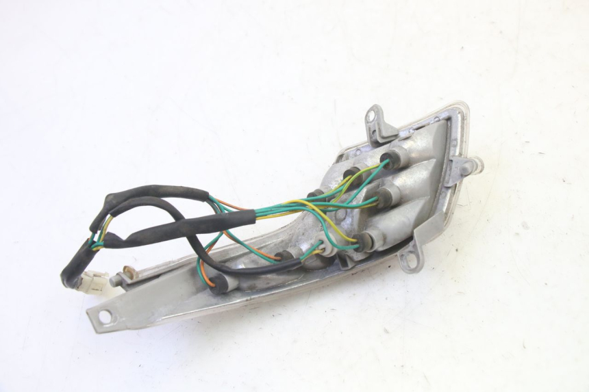 photo de LEWY TYLNY KIERUNKOWSKAZ PEUGEOT VIVACITY NEW 4T 50 (2008 - 2017) - Widok ogólny