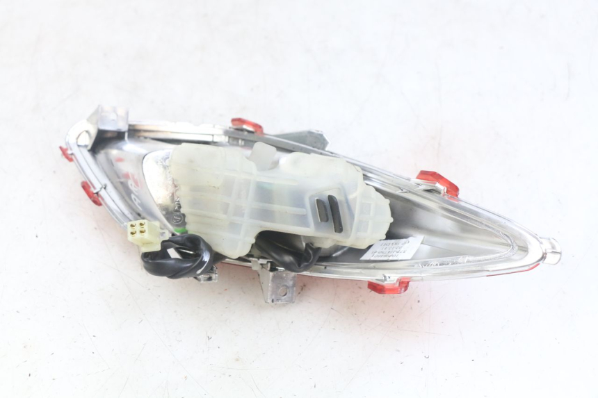 photo de LEWY TYLNY KIERUNKOWSKAZ YAMAHA X-MAX XMAX 125 (2010 - 2013) - Inny kąt widzenia