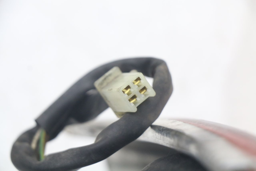 photo de LEWY TYLNY KIERUNKOWSKAZ YAMAHA XMAX X-MAX 125 (2006 - 2009) - Część sprawdzona