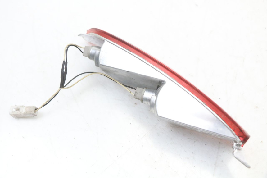 photo de LEWY TYLNY KIERUNKOWSKAZ PIAGGIO XEVO - X EVO 125 (2007 - 2017) - Zbliżenie techniczne